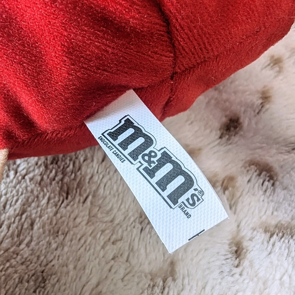 Red M&M Plushie - Picture 5 of 12